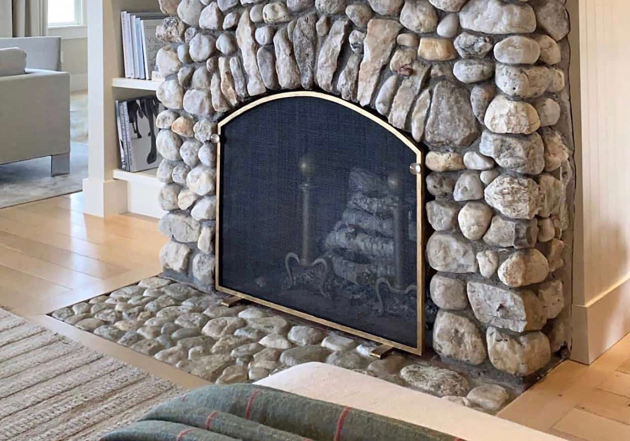 Contemporary Flames: Modern Fireplace Screen Elegance